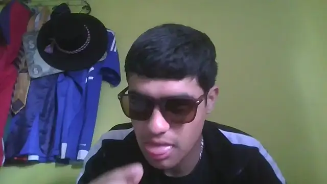 juanfritaa21 online show from October 5, 6:50 pm