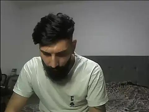 Alexgrc13 online show from November 27, 11:56 am