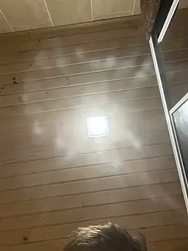 andre1z1nh0 online show from March 4, 3:23 am