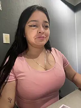 Emily Rivers  online show from November 6, 1:23 pm