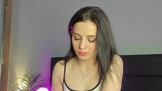 Forever Smiler online show from November 13, 9:41 am