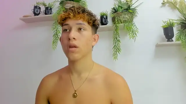 Angel superhuge online show from October 24, 9:11 pm