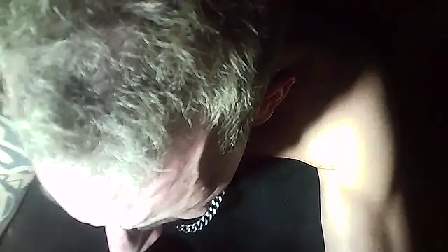 lovehairymature90 online show from January 18, 12:36 am