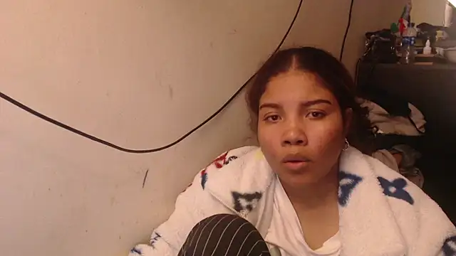 madelene online show from March 21, 2:38 am