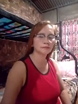SexyHottMom online show from June 17, 11:01 am