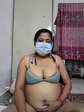 Snapshot of mature_mimi chatting on November 19, 6:08 pm mature mimi online show from November 19, 6:08 pm