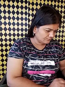 Meenu tiwari online show from September 22, 9:11 am