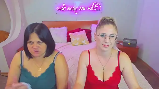 Your Exstasy online show from September 16, 7:09 am