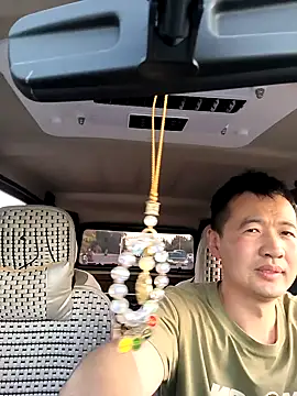 huanhuanaaaaa online show from May 30, 10:56 am