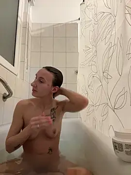 Emilia Mausi online show from November 24, 8:19 pm