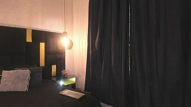 Lucio  Fox online show from January 17, 11:59 am