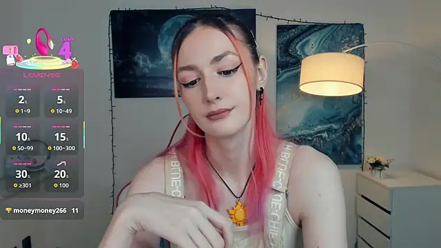 EasterBlink online show from October 30, 11:00 am