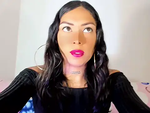 Megan Gil  online show from October 15, 12:49 pm