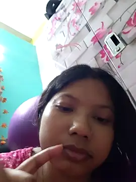 Redchery online show from July 18, 1:15 pm