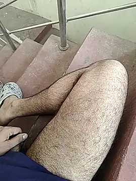 Snapshot of monty935 chatting on September 14, 5:06 am monty935 online show from September 14, 5:06 am