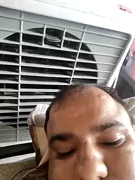 Snapshot of monty935 chatting on September 16, 8:15 am monty935 online show from September 16, 8:15 am