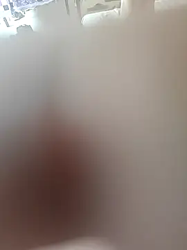 Snapshot of monty935 chatting on October 23, 5:40 am monty935 online show from October 23, 5:40 am