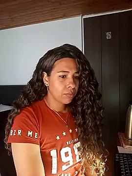 Snapshot of IVONNE_COLLINS33 chatting on November 3, 12:50 pm IVONNE COLLINS33 online show from November 3, 12:50 pm