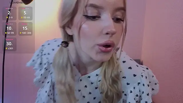 PickmeBabby online show from October 18, 9:15 pm