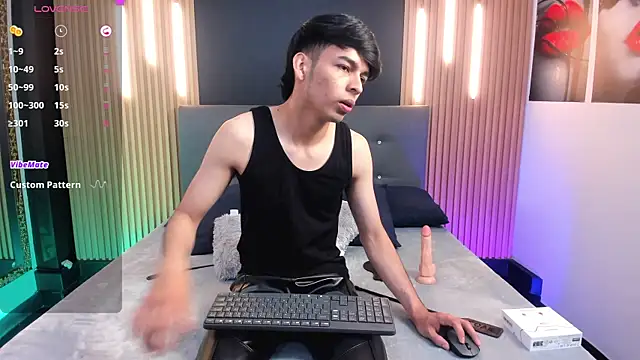 OnlyJos online show from November 17, 7:52 pm