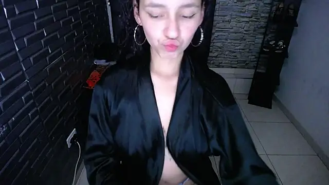 sofia ginevra online show from December 13, 7:53 pm