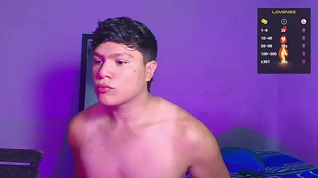 Snapshot of Alejandro_Vt chatting on January 9, 3:42 am Alejandro Vt online show from January 9, 3:42 am