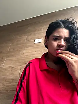 Snapshot of Miagomezx chatting on December 16, 8:47 pm Miagomezx online show from December 16, 8:47 pm