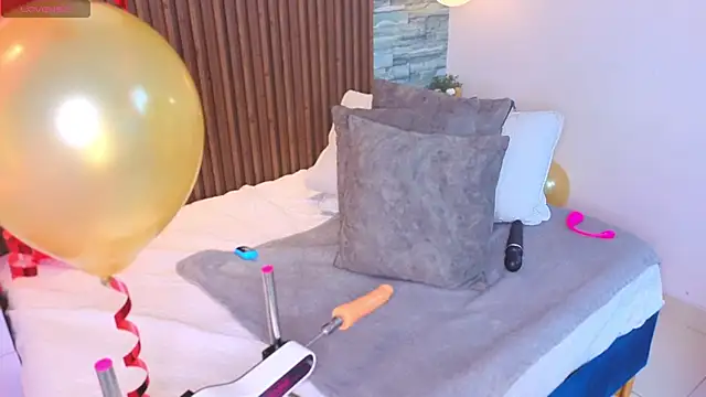 Miagomezx online show from February 15, 2:58 pm