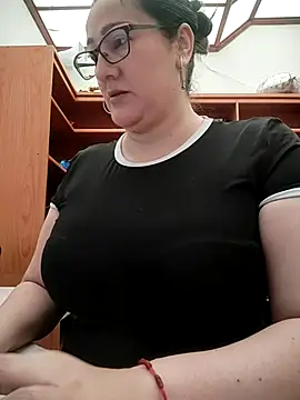 Aisha manzur online show from February 20, 6:41 pm