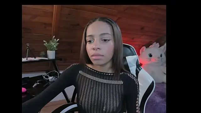 Snapshot of yumi_hanna chatting on December 1, 9:20 pm yumi hanna online show from December 1, 9:20 pm