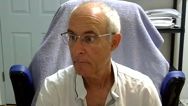 funone1999 online show from October 12, 3:16 am