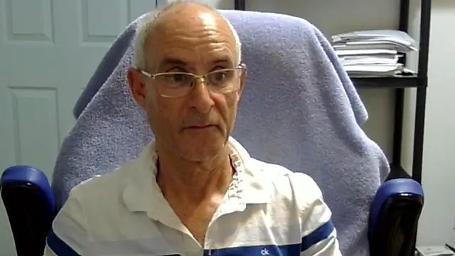 funone1999 online show from October 20, 1:06 am