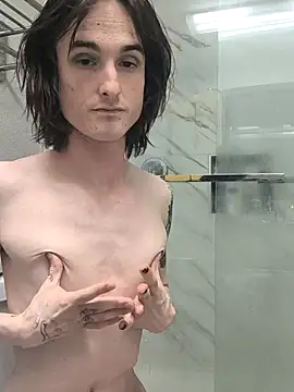 Snapshot of Eye77798 chatting on October 27, 6:45 pm Eye77798 online show from October 27, 6:45 pm