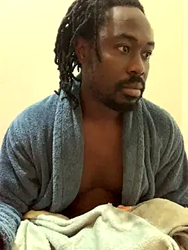 Snapshot of Jake_Chris chatting on November 13, 4:11 am Jake Chris online show from November 13, 4:11 am