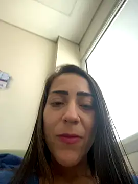 lucioliveira online show from October 15, 6:19 pm