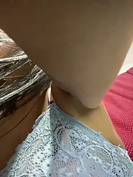 lucioliveira online show from October 31, 4:52 pm