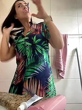 lucioliveira online show from November 5, 1:44 pm