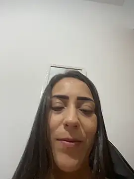 Snapshot of lucioliveira chatting on March 3, 12:28 am lucioliveira online show from March 3, 12:28 am