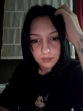 AllexyAle online show from October 19, 9:15 pm