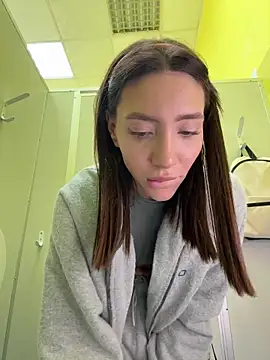 BallerinaCappuccino  online show from April 8, 9:53 am