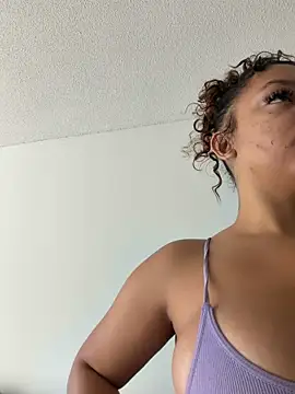 allybluee777 online show from November 14, 6:28 pm