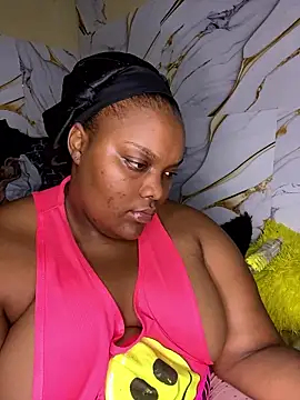 chubbybbw18 online show from April 18, 5:28 pm