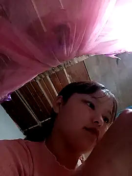 XoiXoi232 online show from October 31, 9:10 am