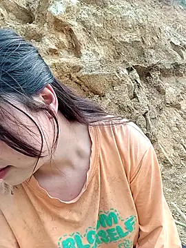 XoiXoi232 online show from March 27, 8:09 am