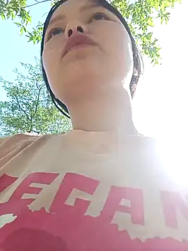 XoiXoi232 online show from April 12, 1:21 am