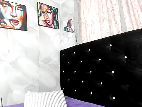 Snapshot of samara_novice18 chatting on November 1, 7:27 pm samara novice18 online show from November 1, 7:27 pm