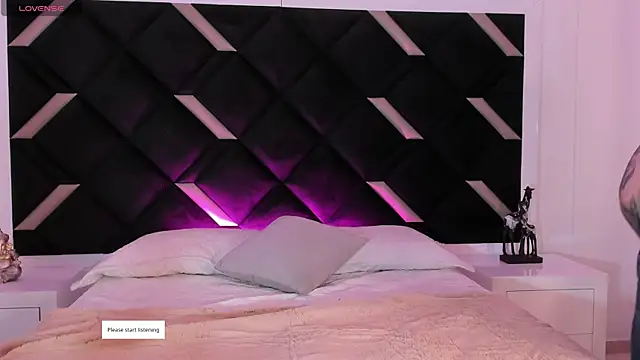 Snapshot of kate_cass chatting on October 15, 3:39 am kate cass online show from October 15, 3:39 am