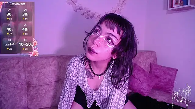 Snapshot of dark__nymph chatting on November 26, 6:53 pm dark nymph online show from November 26, 6:53 pm