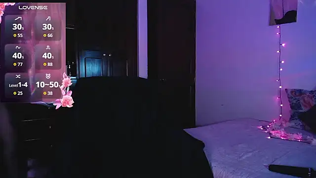 Snapshot of dark__nymph chatting on January 10, 12:23 am dark nymph online show from January 10, 12:23 am