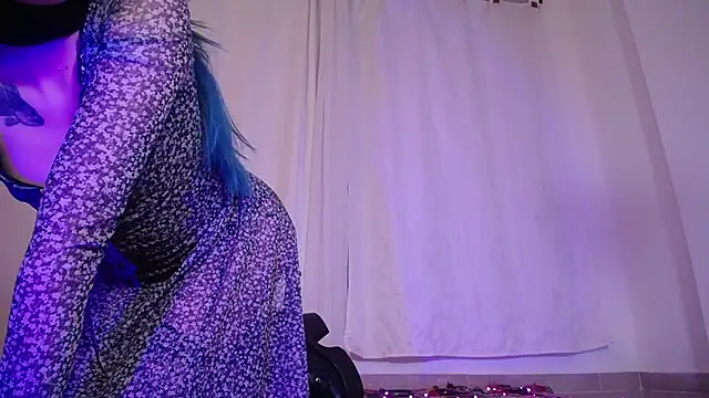 Snapshot of dark__nymph chatting on January 14, 11:09 pm dark nymph online show from January 14, 11:09 pm